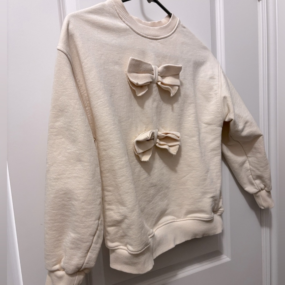 Zara Sweatshirt